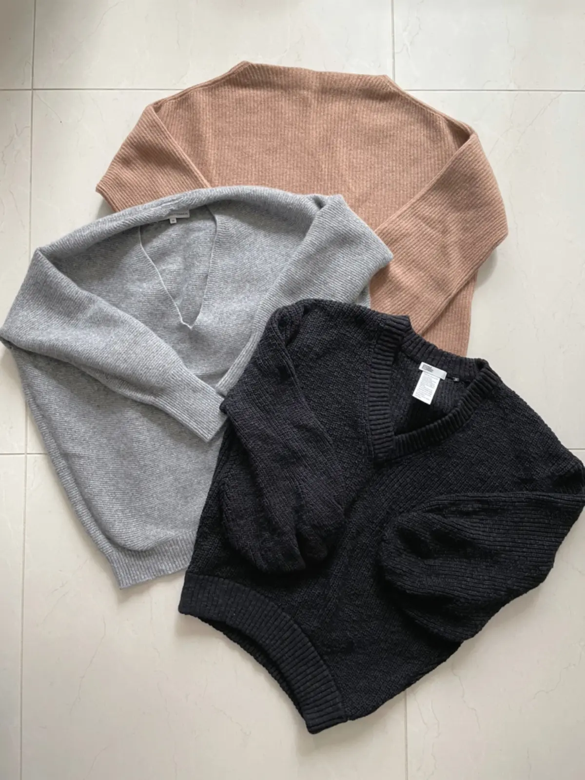 あったかニットのカジュアルコーデの画像_4