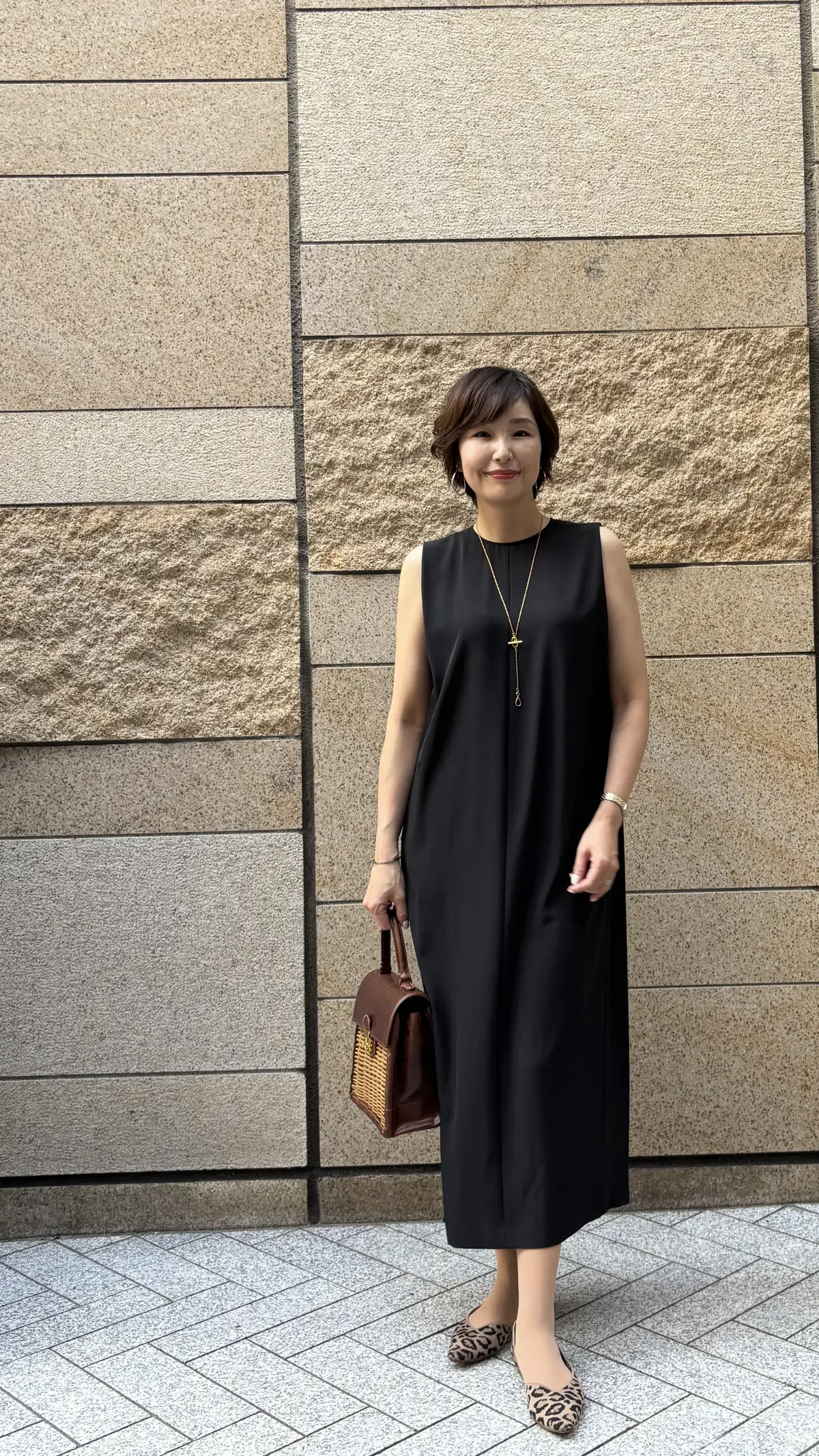 夏のブラックコーデの画像_1