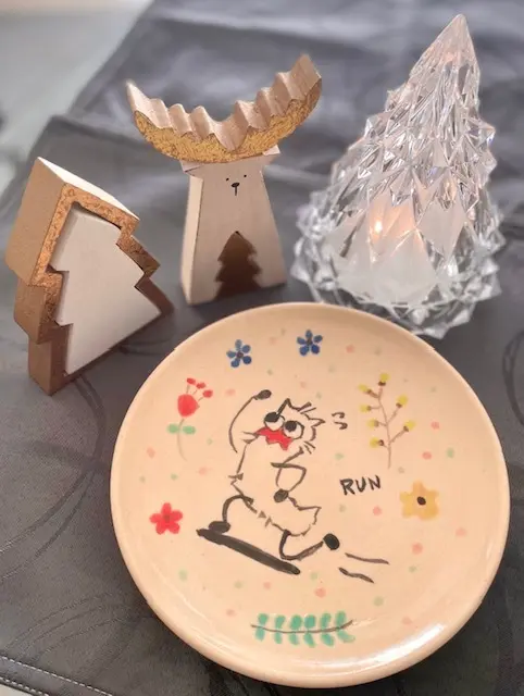 絵付け体験しました！オリジナルのお皿作りの画像_1