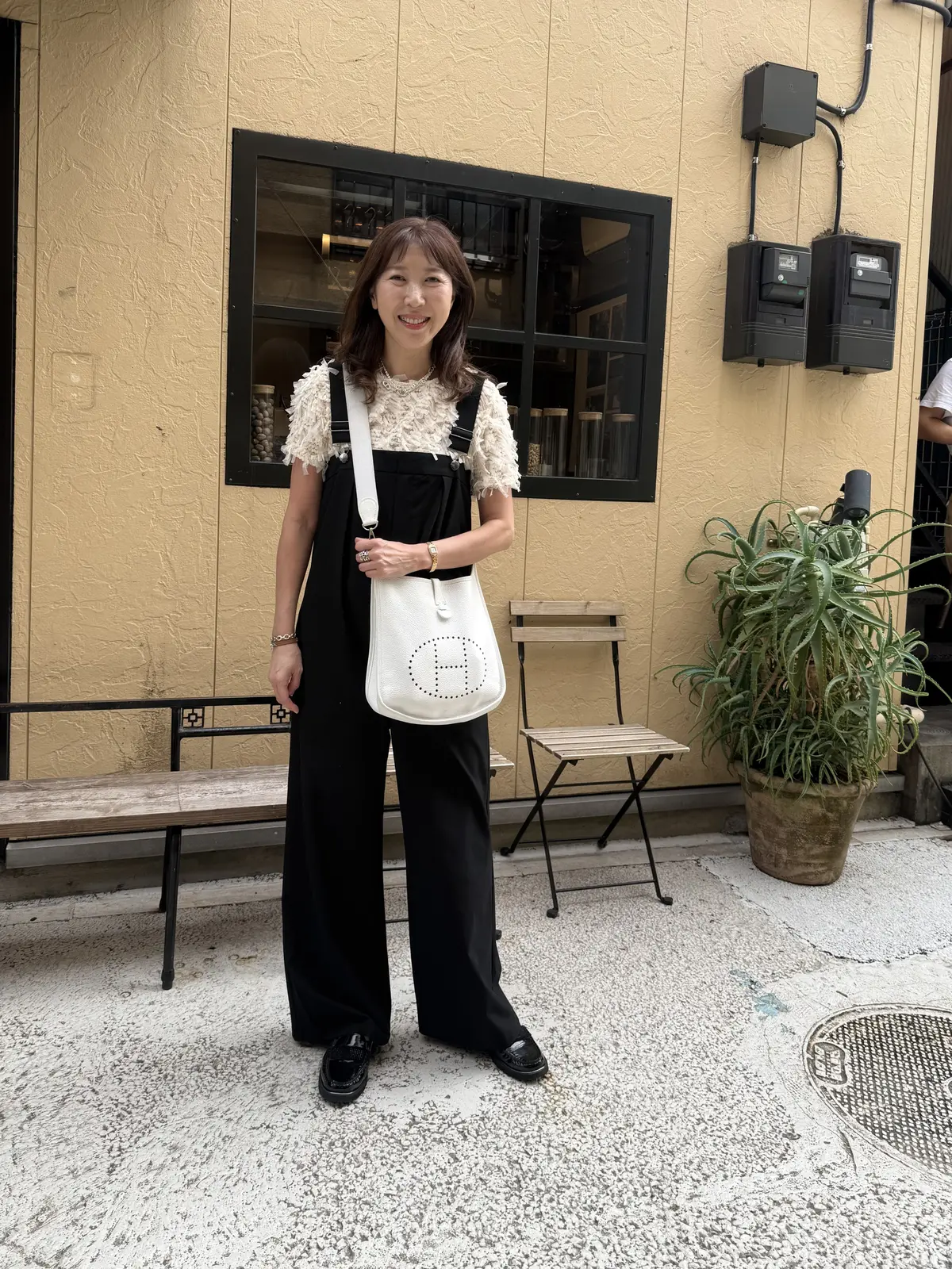 サロペットコーデ　ZARA