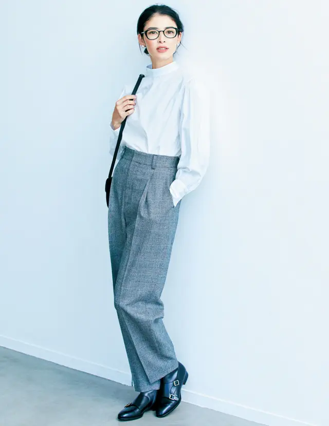 “小柄さん”の冬服 全身バランスのルール　視線を引きつける柄は顔から離れたボトムで取り入れるのが賢い