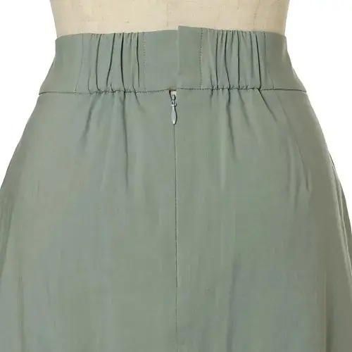 富岡佳子さんが着こなす「E by éclの画像_5