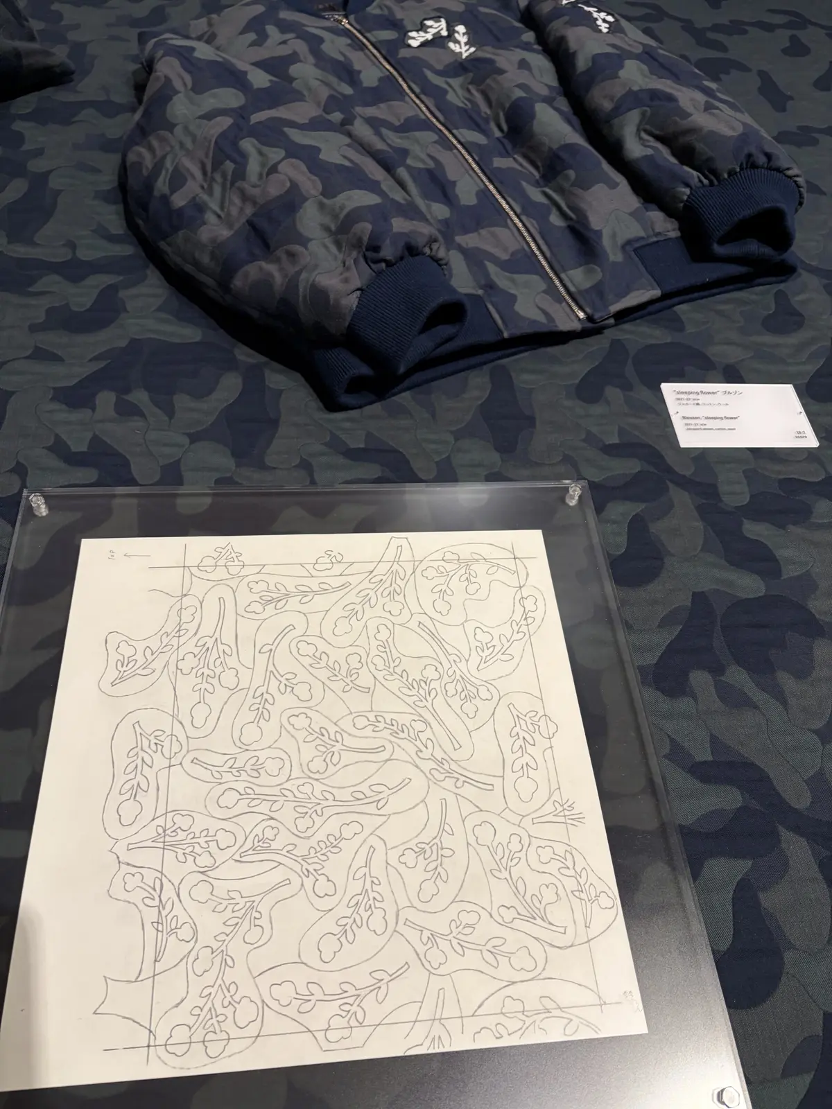 企画展ではオリジナルの図案も展示されている