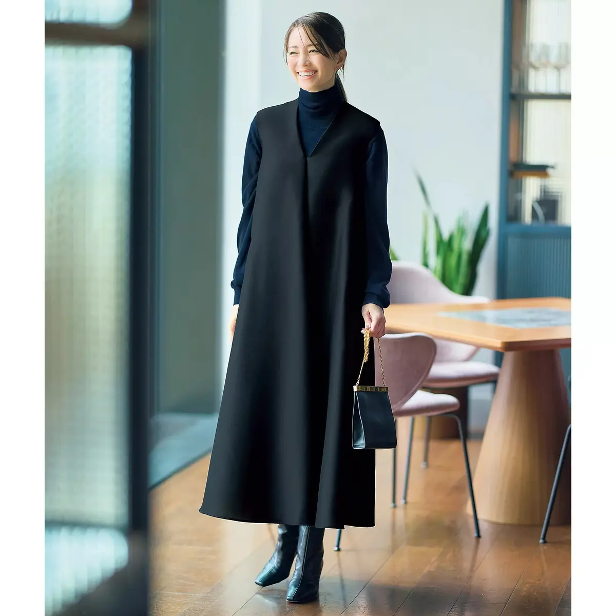 「久しぶり!」の集まりに。華やかさと体型の画像_7