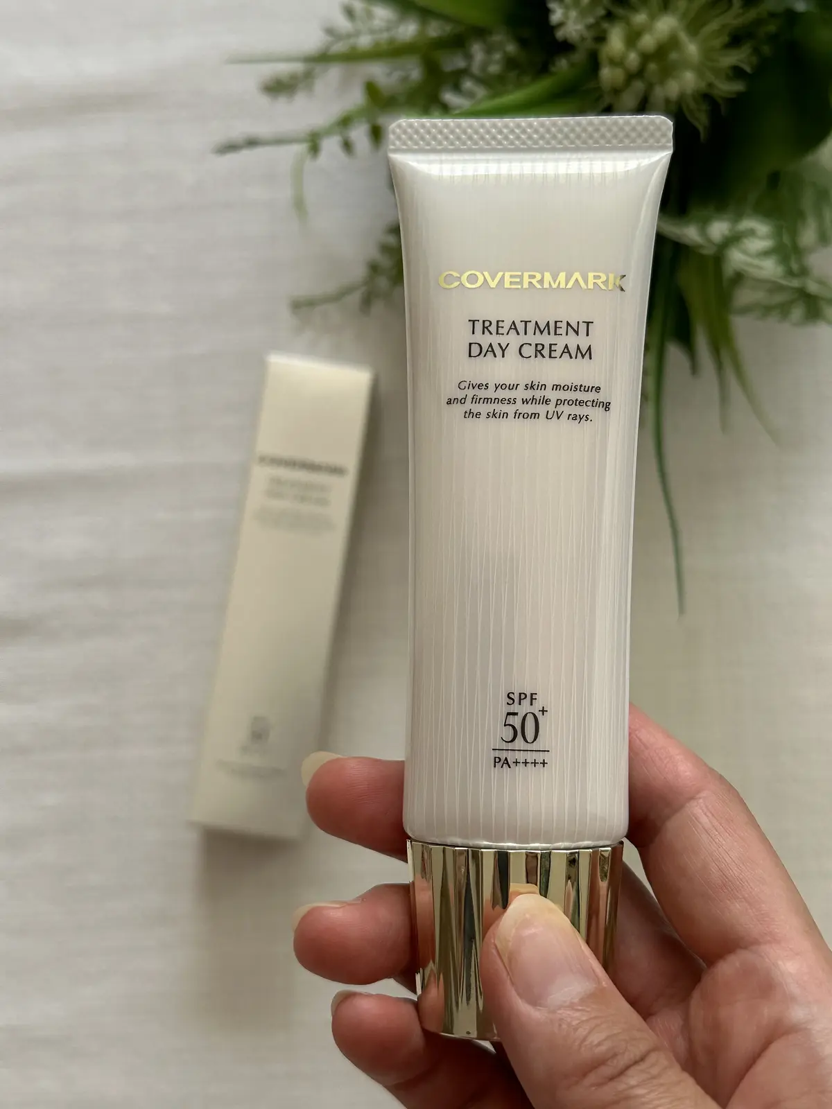 日焼け止めクリーム　カバーマーク　トリートメント　デイクリーム