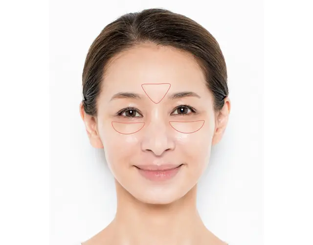 ファンデーションをのせるのはココ！