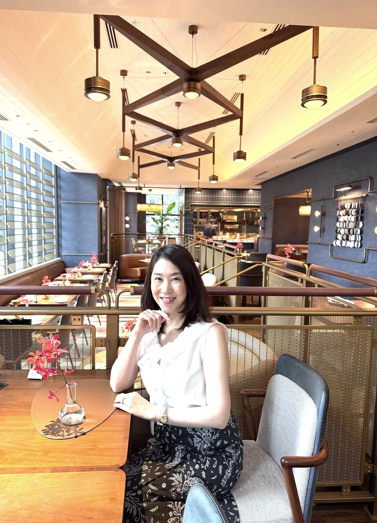 モノトーンコーデで楽しむ真夏のスタイリッの画像_4