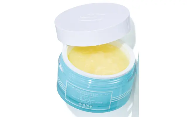 トリプルオイル バーム クレンザー 125g ￥12,430／シスレージャパン