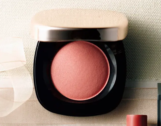 クリーム ブラッシュ 855（1月16日発売）