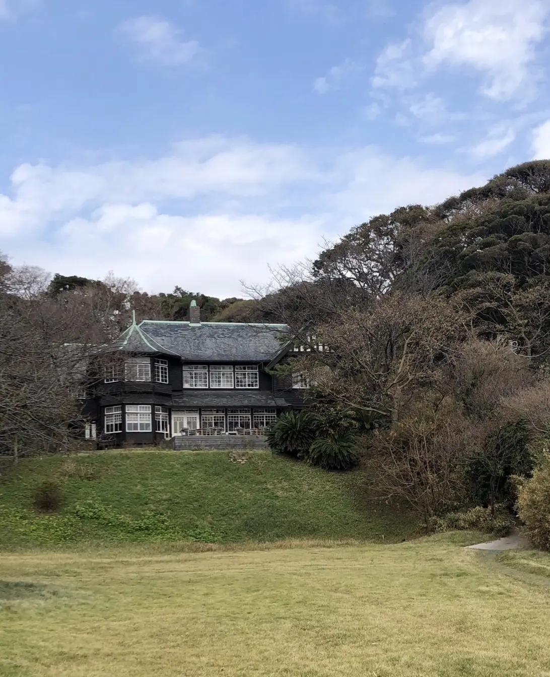 大人ピンク×ブラックコーデで鎌倉への画像_2