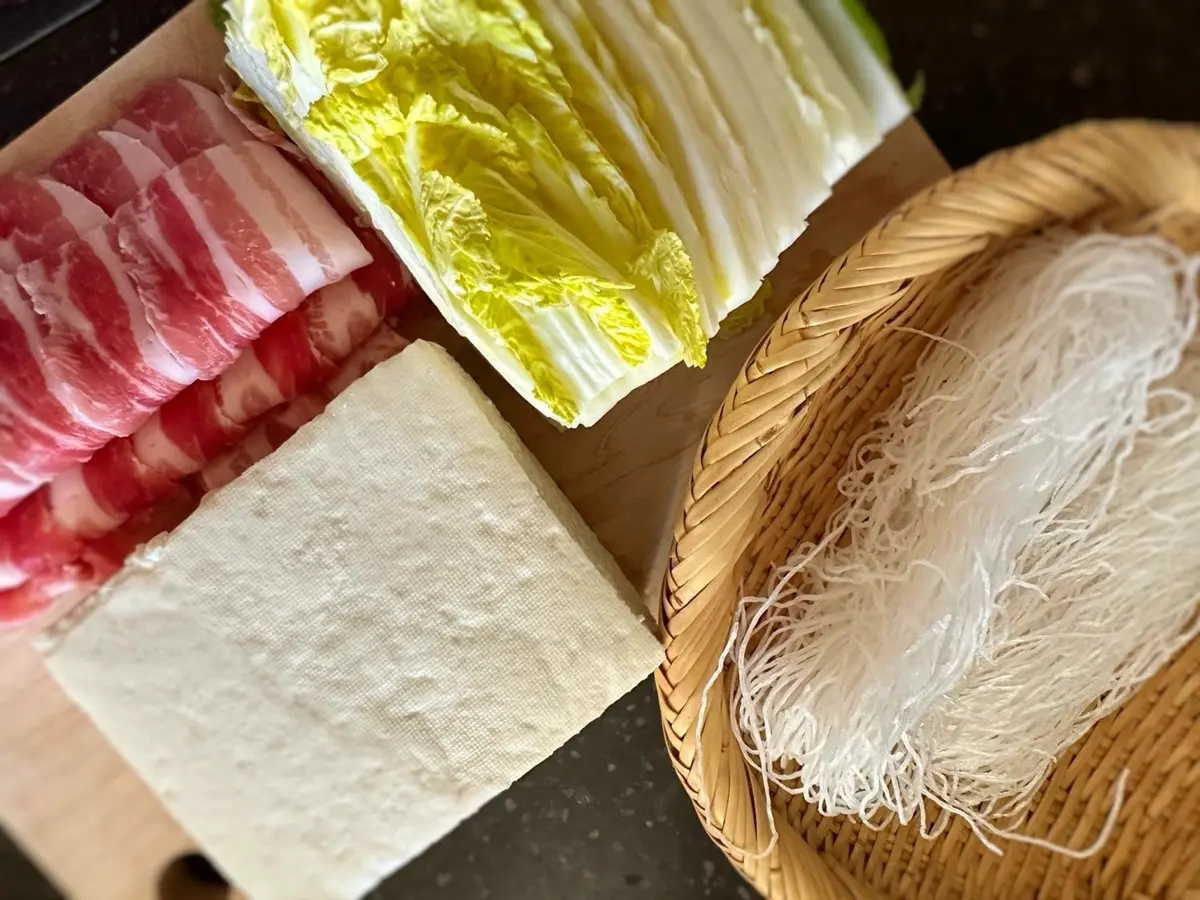 OurAge×Webエクラ　白菜と豆腐、豚のあっさり春雨煮込みレシピ 材料