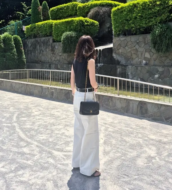 【ユニクロ】ワイドトラウザージーンズがまの画像_3