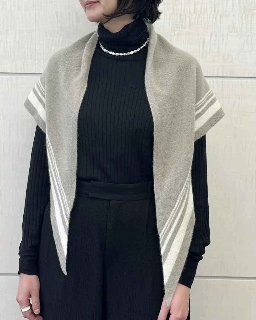 ストールの巻き方6選｜冬コーデを格上げすの画像_2