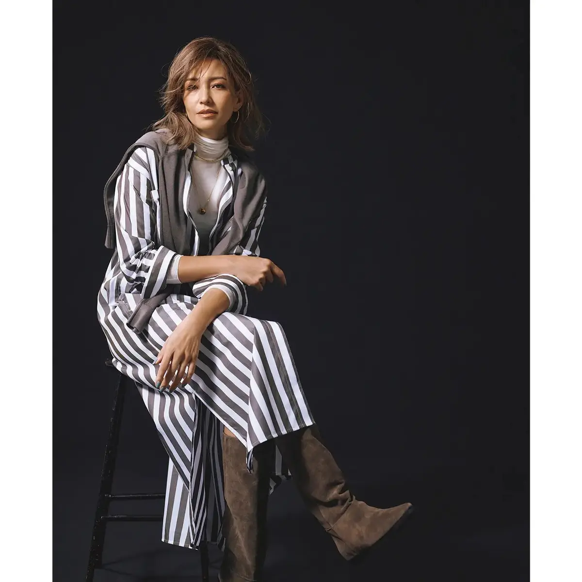 ベージュを基調とした上品コーデからピンクのワイドパンツにジャケットを合わせた大人可愛いコーデまで【50代の1週間コーデ】