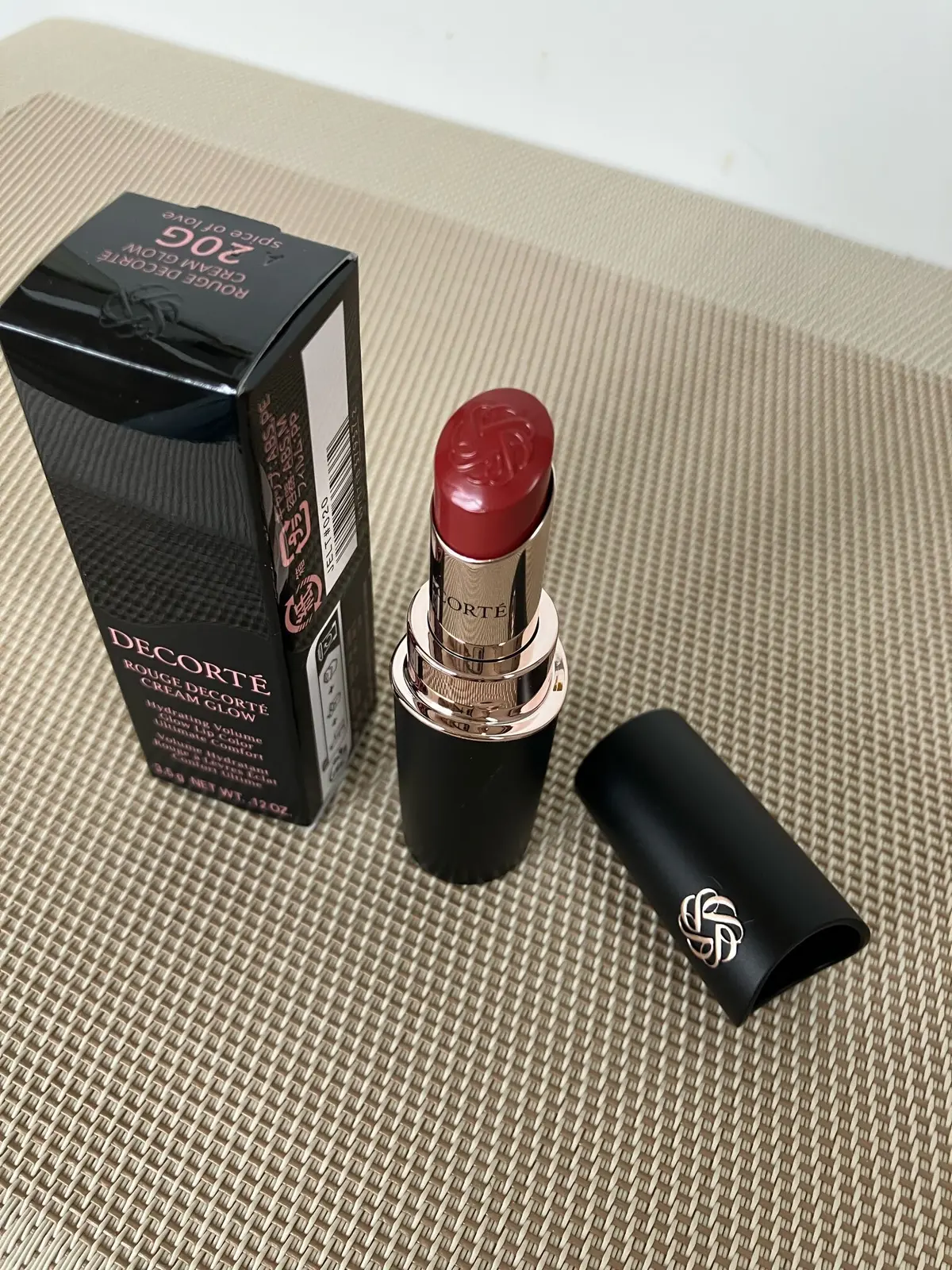 コスメデコルテ ルージュデコルテ　クリームグロウ　コンフォート デイミスト　セット＆プロテクト　リポソーム アドバンスト　リペアセラム＆トリートメント リキッドジルスチュアート　ホワイトフローラル　オードトワレ　jマダム コスメ　50代リップ　