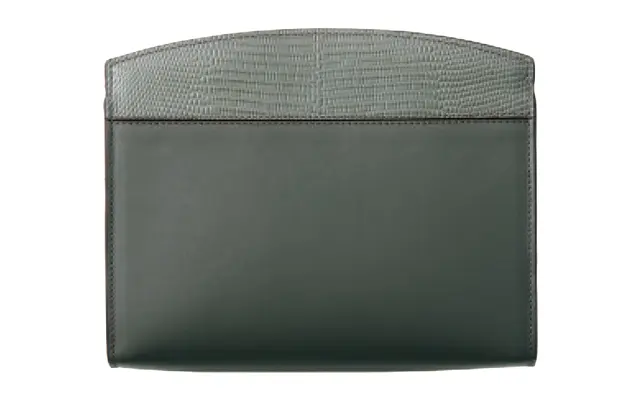 LIZAさんのポーチ