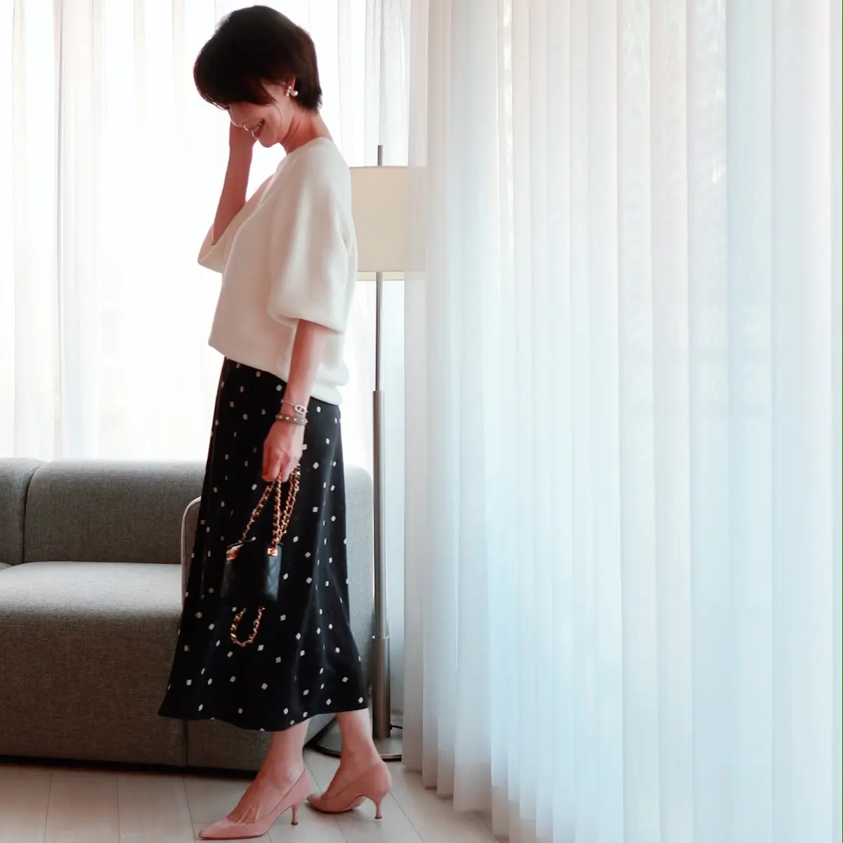 ユニクロ　白ニットコーデ