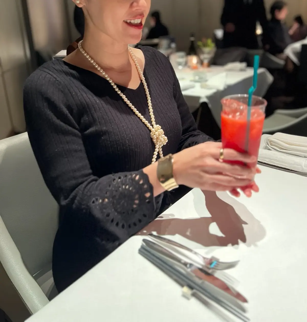 ニットで気負わずドレスアップする12月♪の画像_12