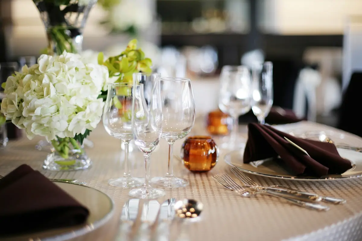 アラフィー女性のホンネ：ああ、懐かしのバの画像_3