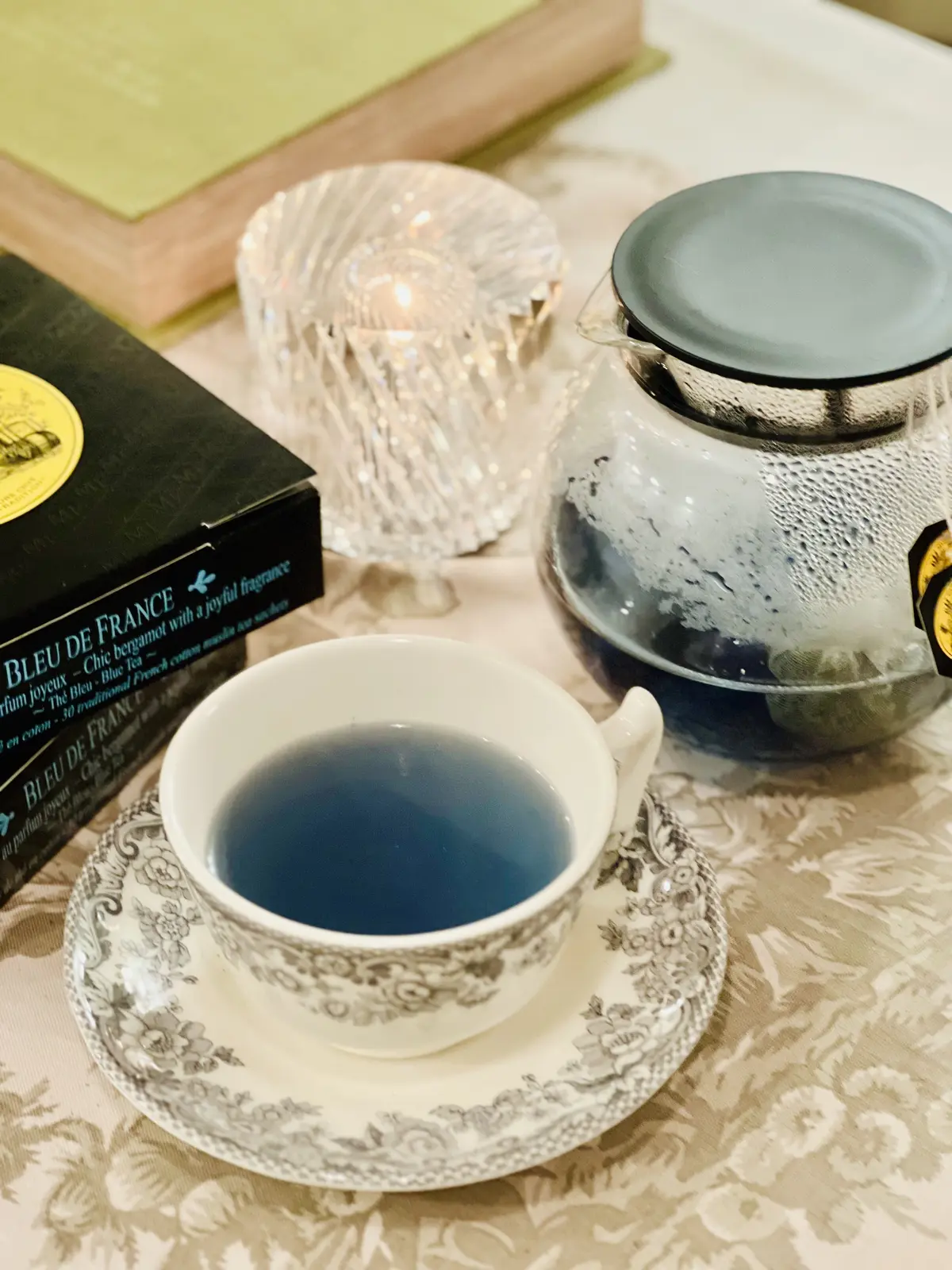 本当に青くなる