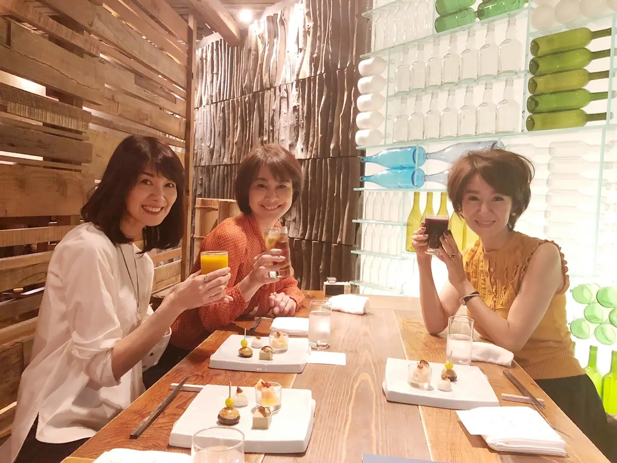 チェックのコートでランチに♡の画像_5