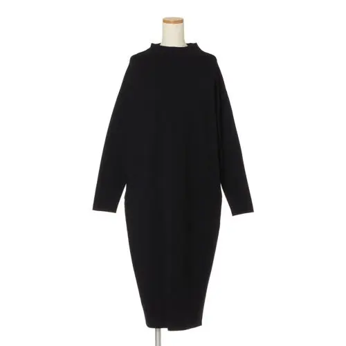 E by eclat モックネックコクーンニットワンピース ￥22,000
