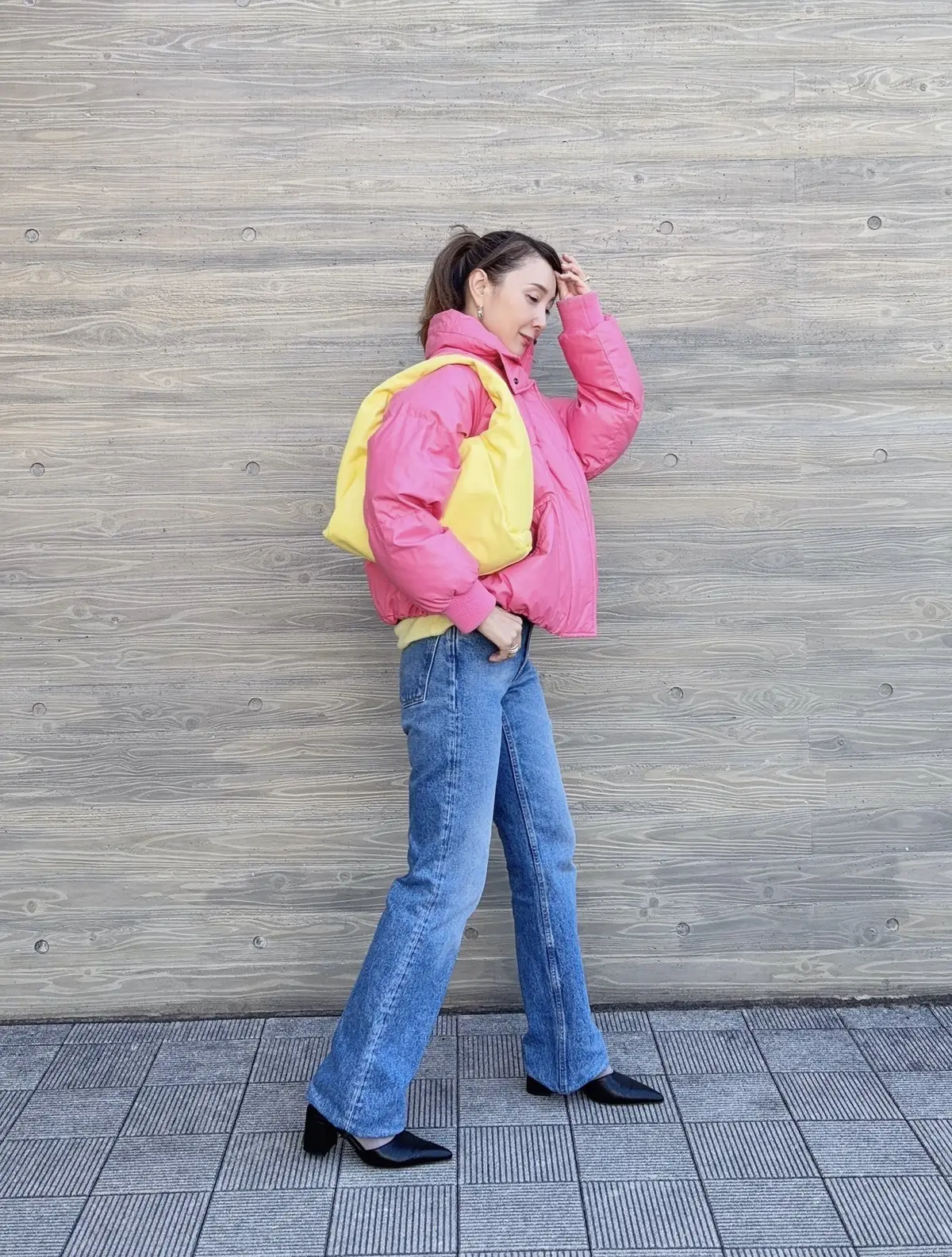 エクラ 華組　倉爪佐和さん　デニム　コーデ　	Acne Studios　全身コーデ