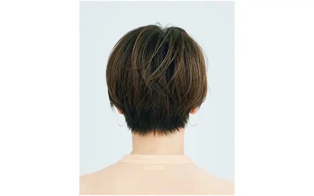 丸みを出すグラデーションカットで柔らかい印象