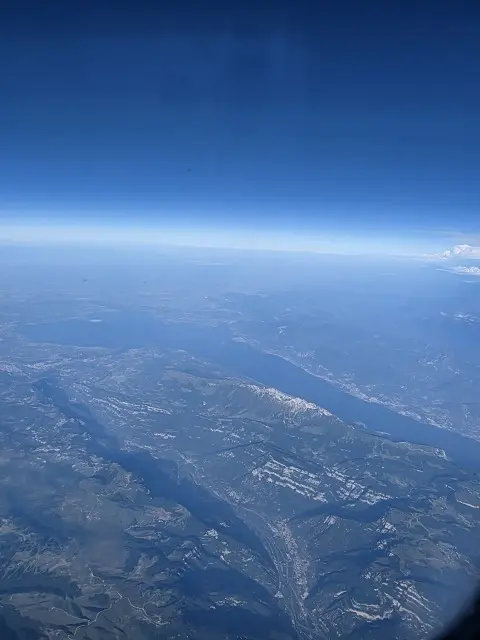 ラウンジと機内食などの画像_7