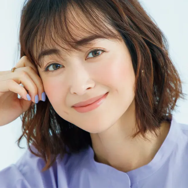 重ねチークの樋場早紀