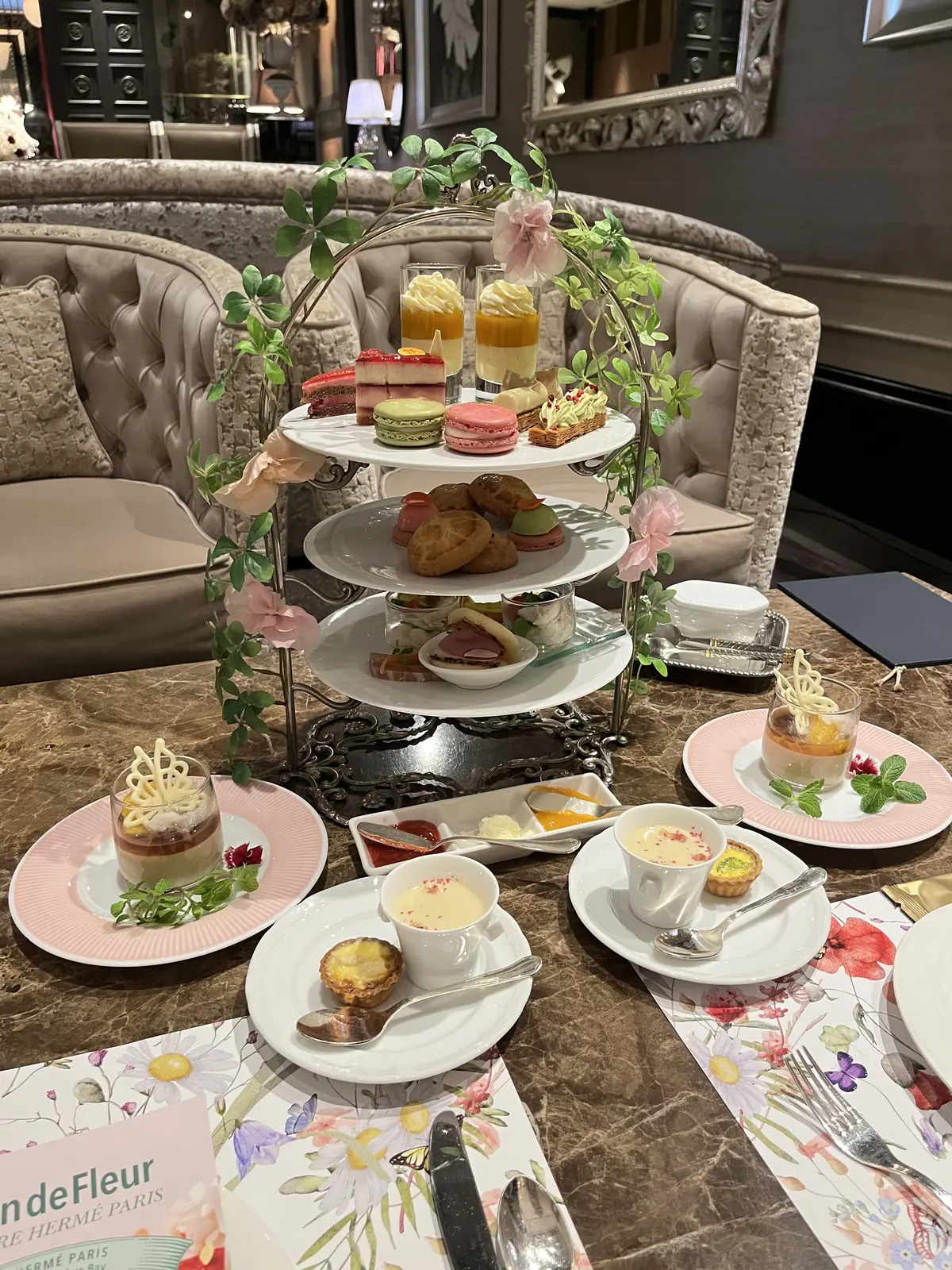 ニューヨークラウンジでアフタヌーンティーの画像_6