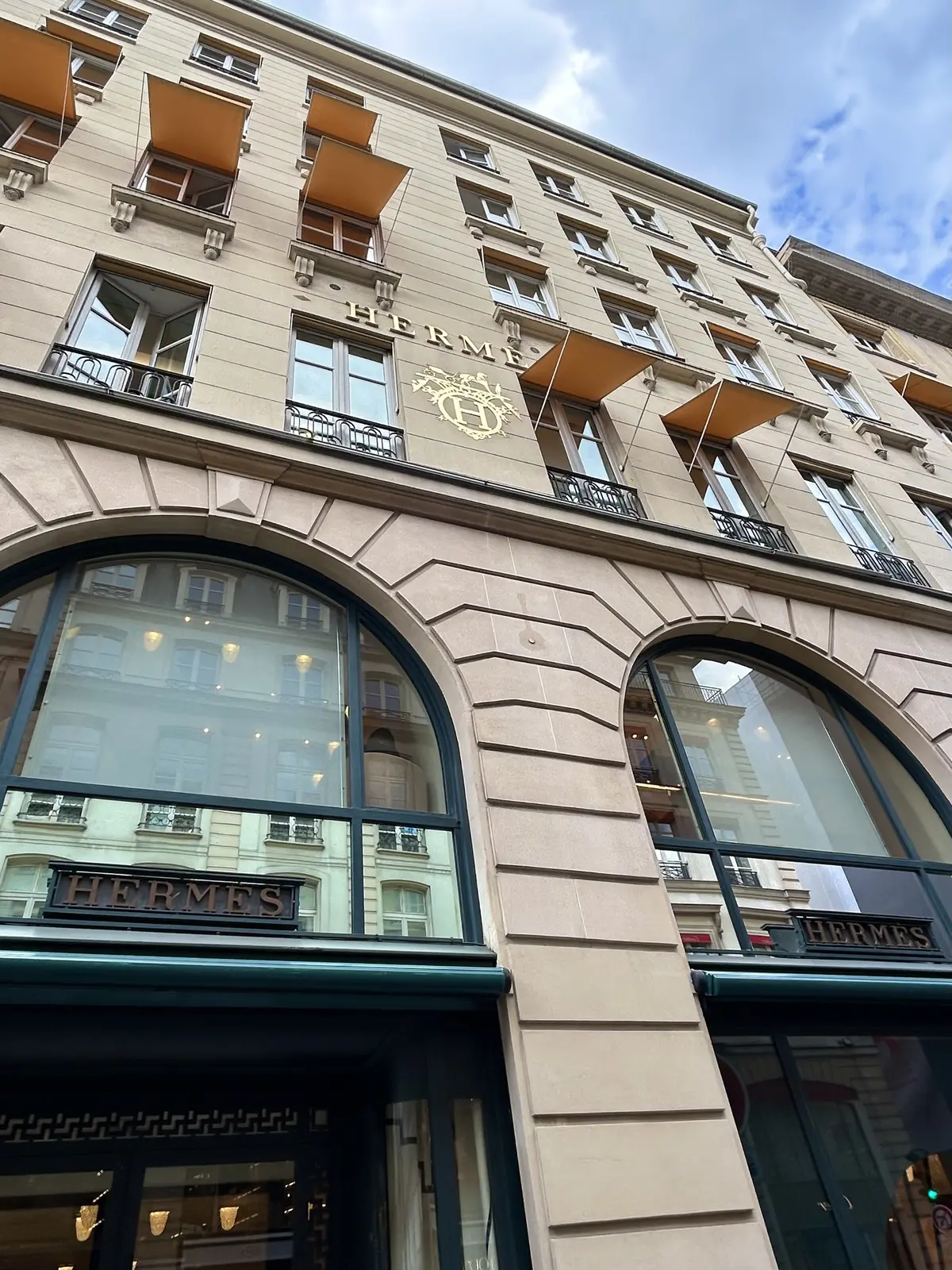 エルメス　パリ　HERMES 