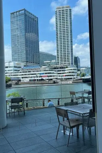 海の見えるスタバの画像_1