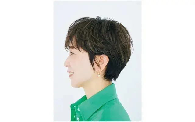 【白髪を生かしたショートヘア・髪型3選】人気サロンが提案！白髪は「隠す」のではなく「ぼかす」のが今っぽい！