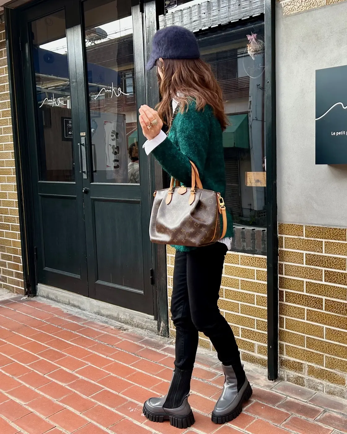 困った時のお助け！UNIQLOの黒デニムの画像_5