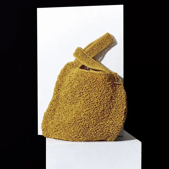 アンテプリマのワイヤー バッグ「ペッキア」