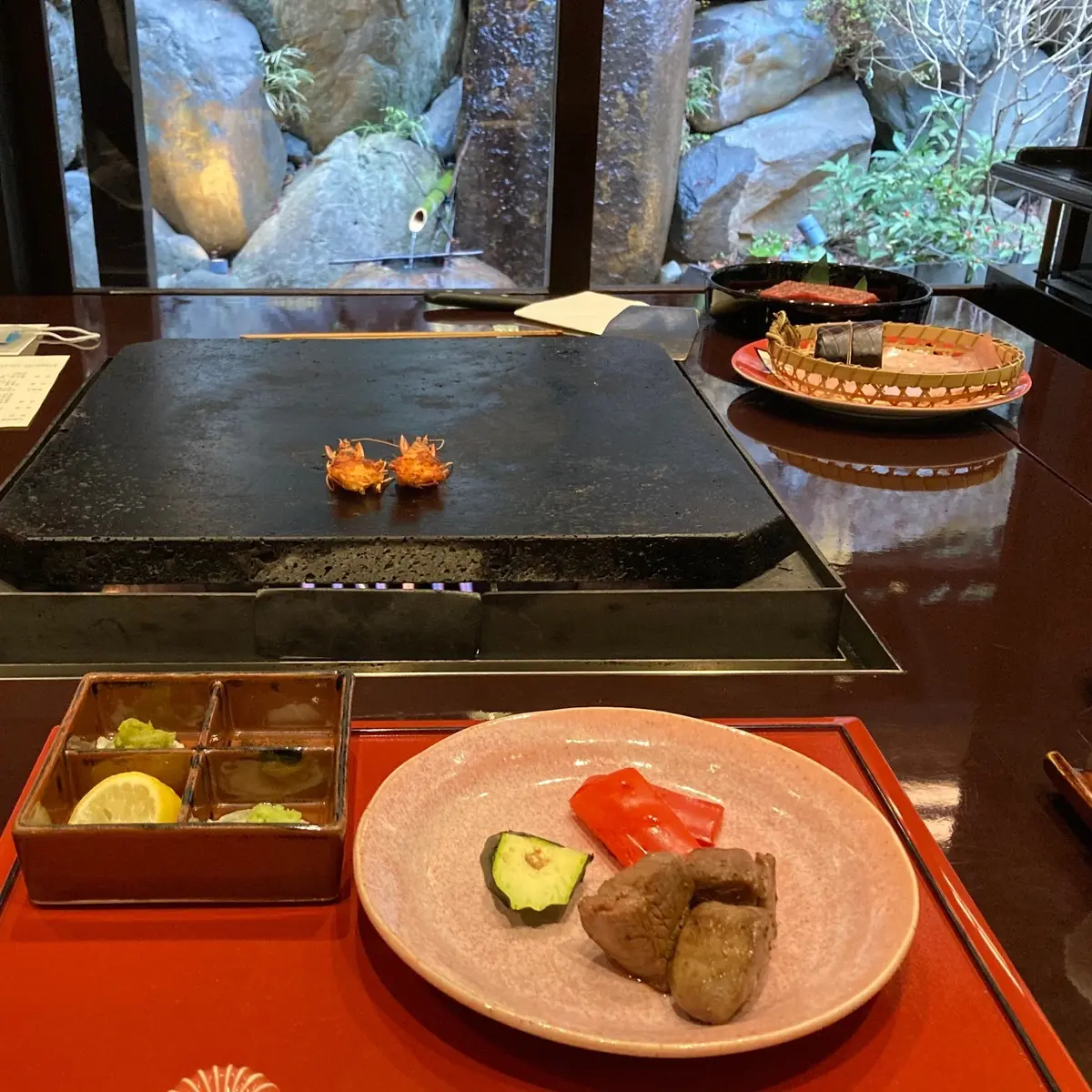 椿山荘「木春堂」で石焼会席ランチの画像_11