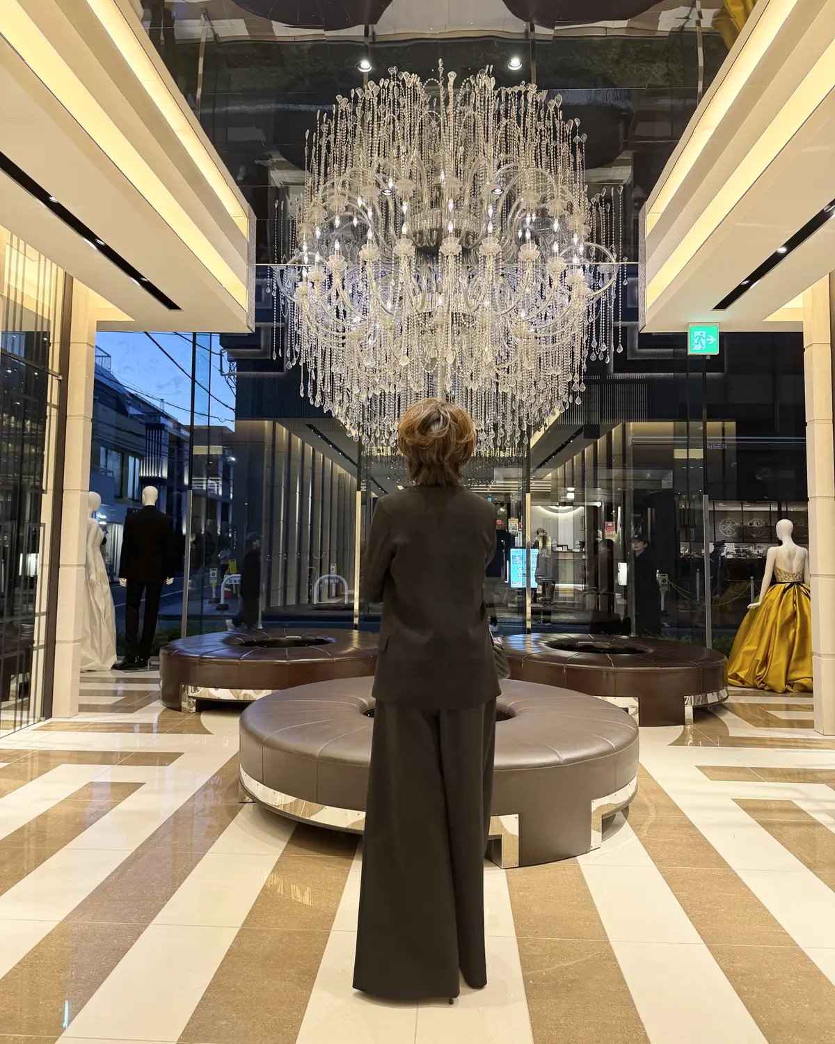 "ソワレ・ドゥ・エクラ"装いの画像_8