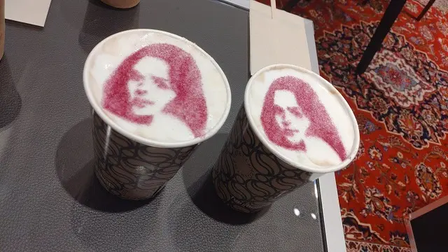 ステラ・マッカートニーのカフェで一休みの画像_3
