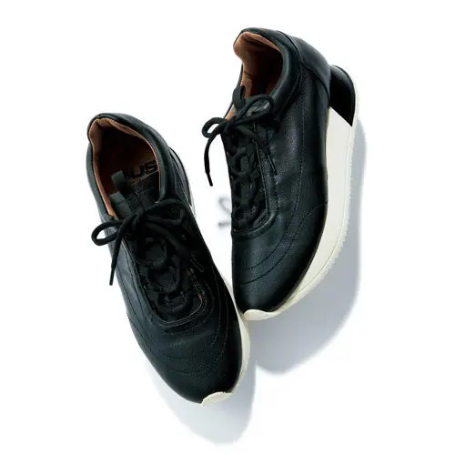 SUS × éclat クッションソールスニーカー