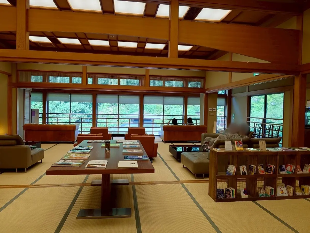 笛吹川温泉　坐忘