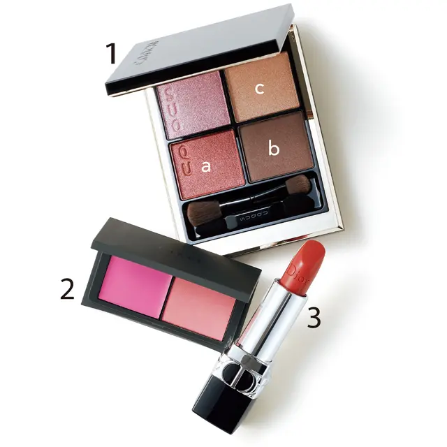 抜け感のあるくすみピンクは、幸福感に満ちた優しい表情が手に入る【洗練ワントーンメイク】