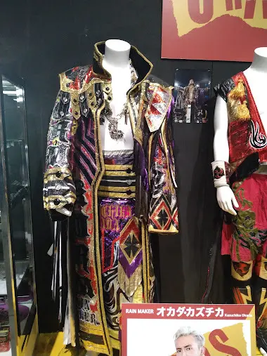 オカダカズチカ