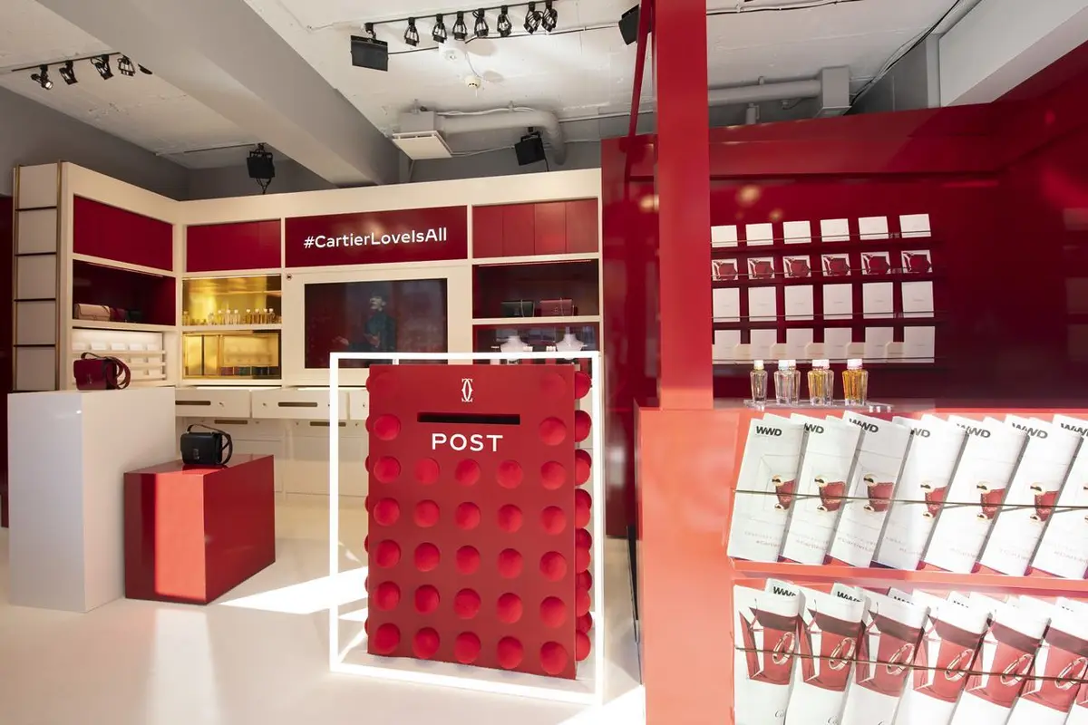カルティエ表参道ポップアップ内観