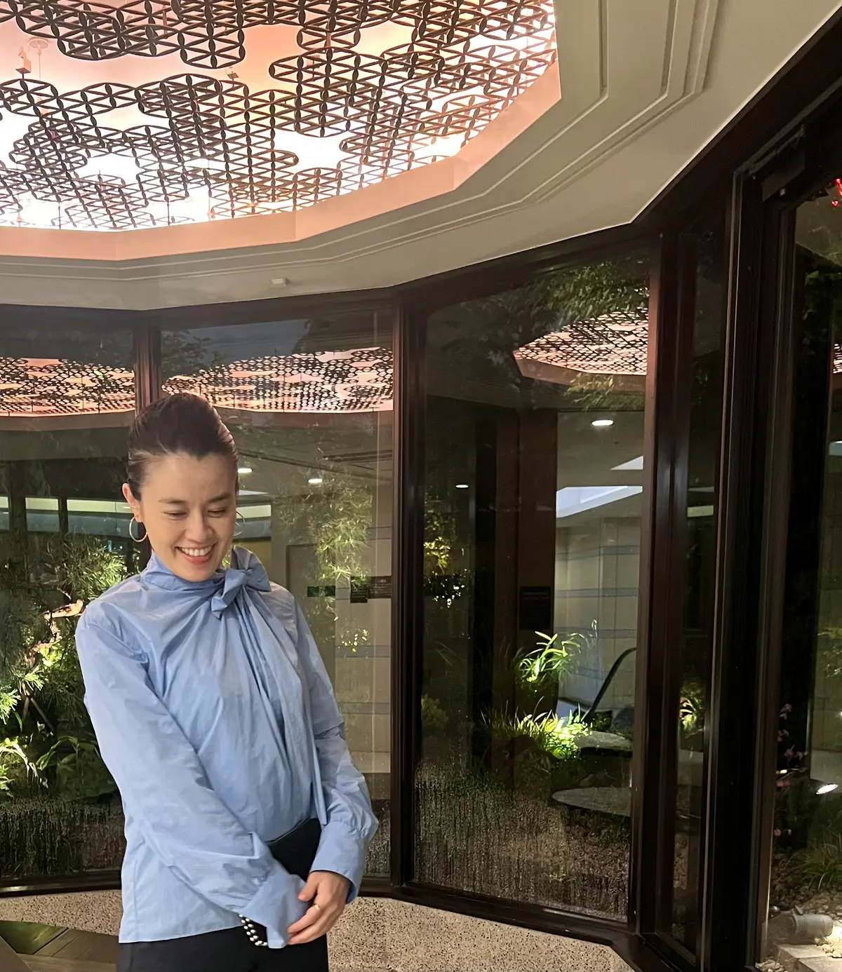 華のあるブルーシャツで夜のお食事会☆の画像_7