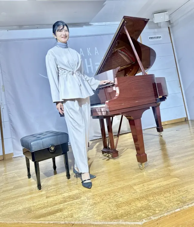 カラーフォーマルで、ピアノ発表会とCHAの画像_1