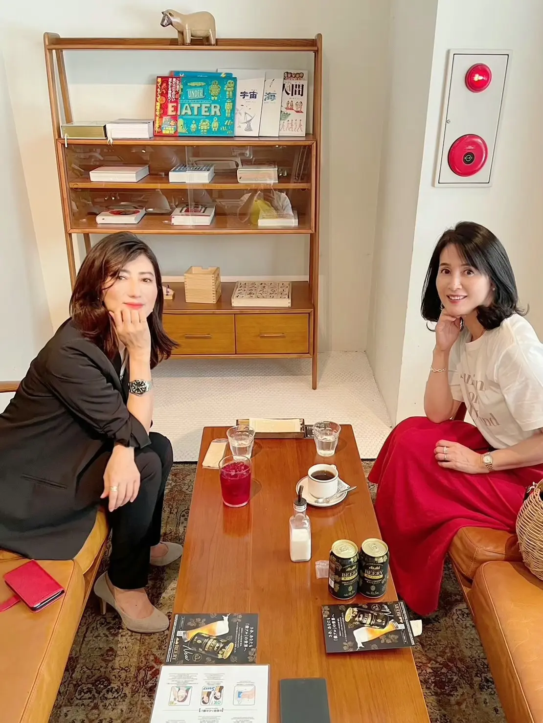 zaraの効かせる黒パンツの画像_3