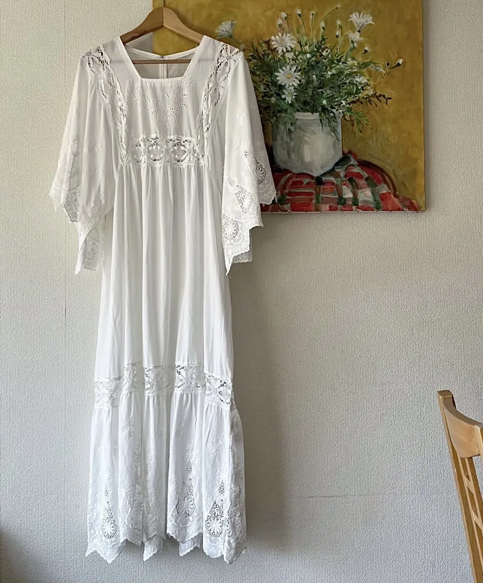 レースワンピースで日本民藝館の画像_5