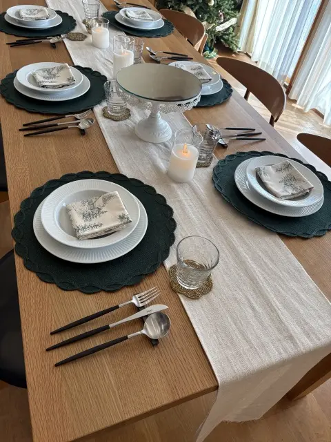 いつも季節に合わせた、センス溢れるテーブルセッティング、ご自宅とは思えません！