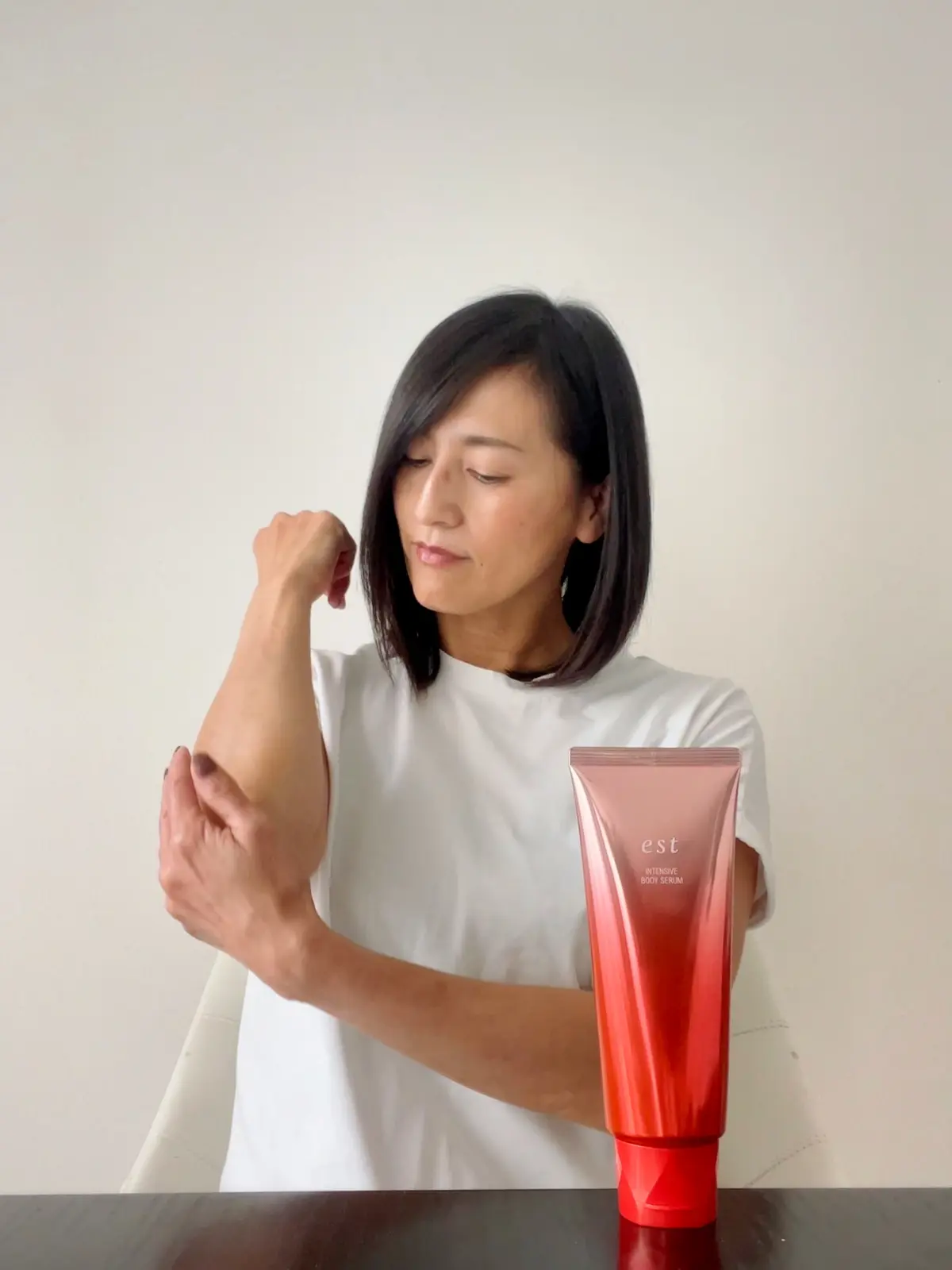 estボディセラム&トレーニングでMy腕の画像_3